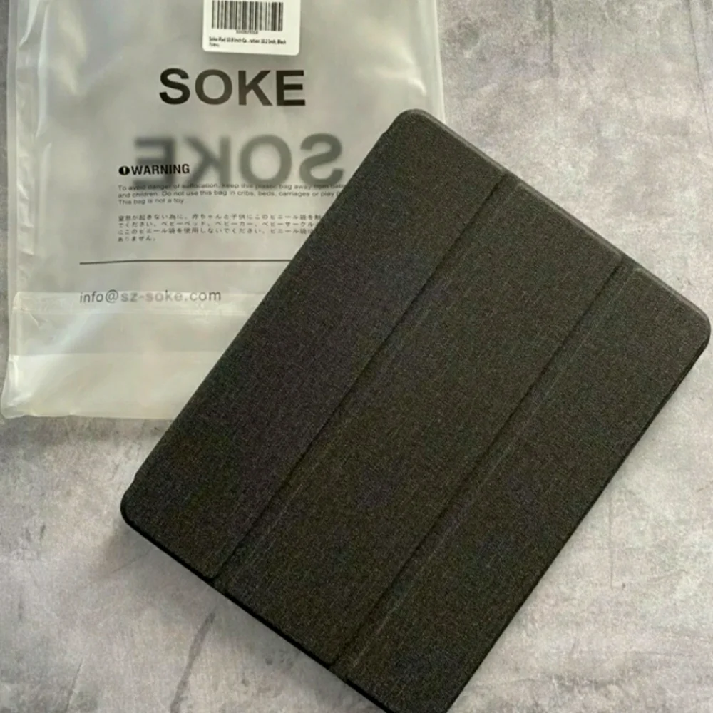Black Tablet Folio Case - Protective Trifold Cover